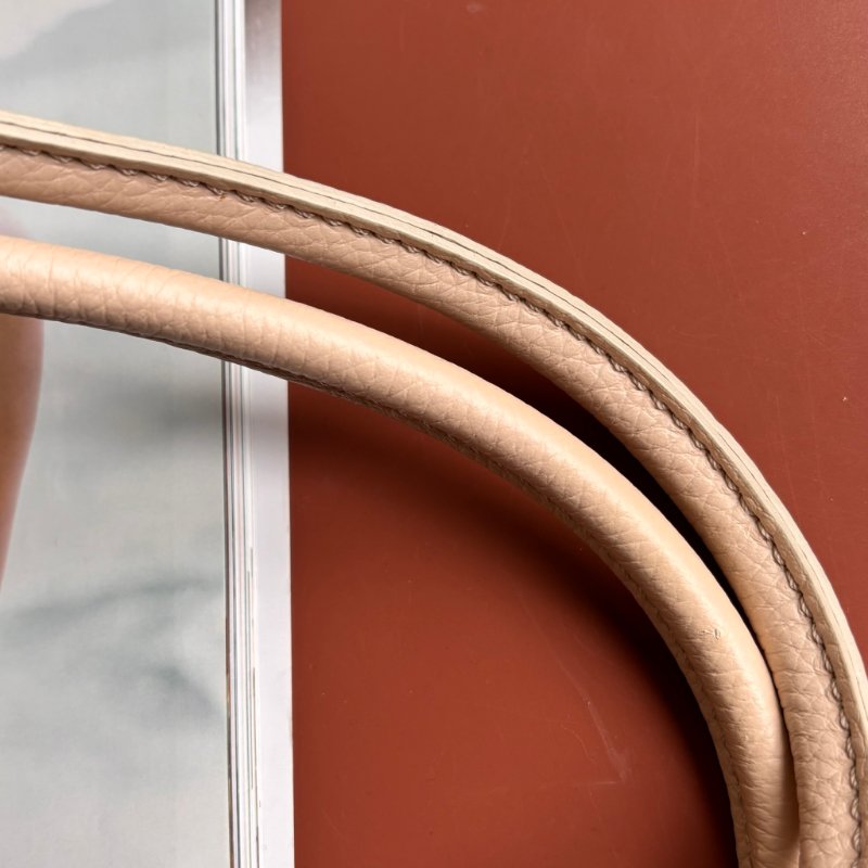 ::TODS:: Mocassino 經典品牌LOGO 乳白色牛皮托特包 手提包 肩背包 購物包-11