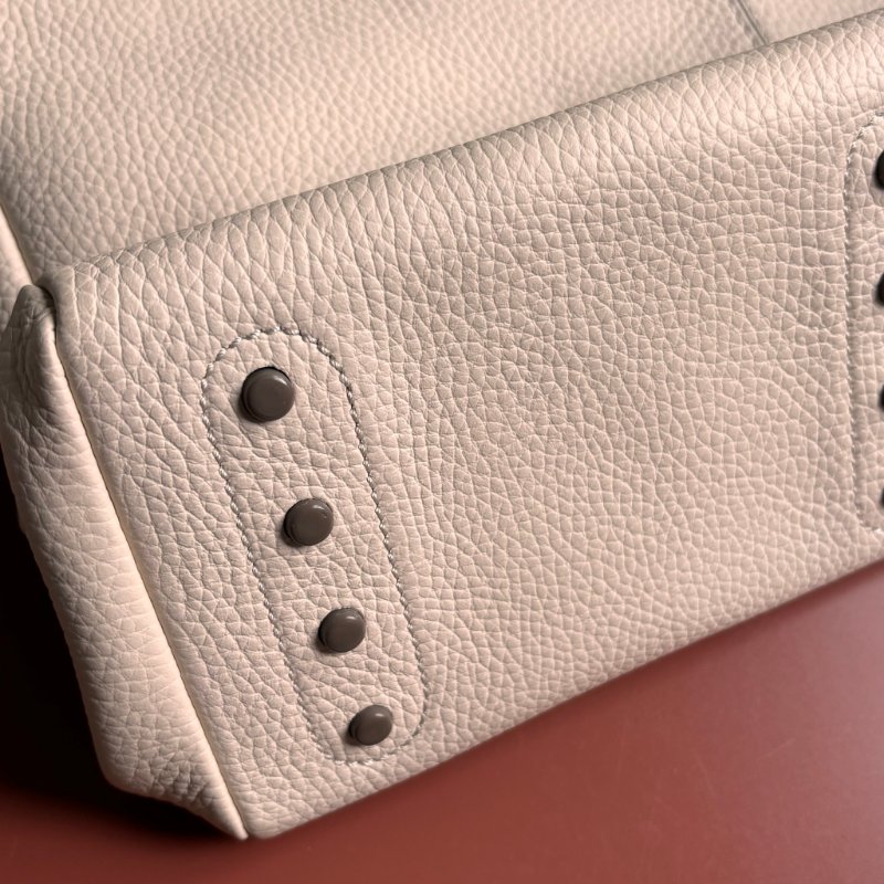 ::TODS:: Mocassino 經典品牌LOGO 乳白色牛皮托特包 手提包 肩背包 購物包-16