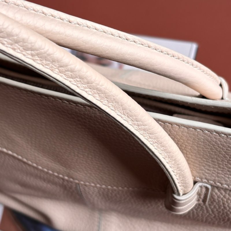 ::TODS:: Mocassino 經典品牌LOGO 乳白色牛皮托特包 手提包 肩背包 購物包-43