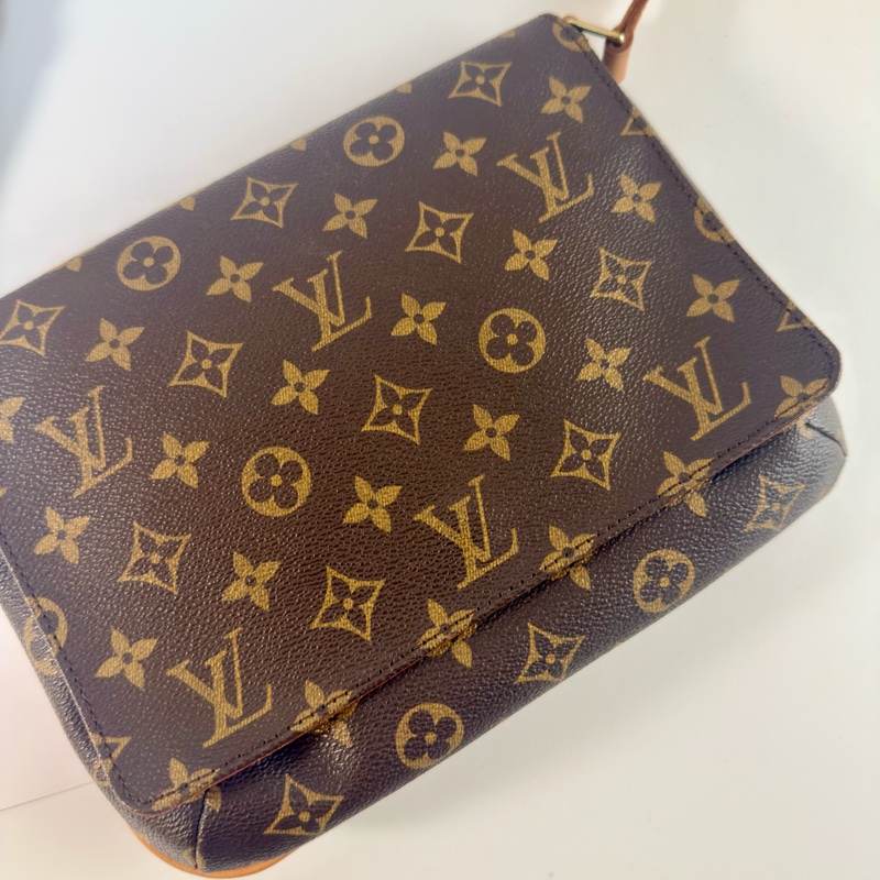 ✔️ LV Louis Vuitton 路易威登 MonogramM51257 橫式王菲包/肩背包-5