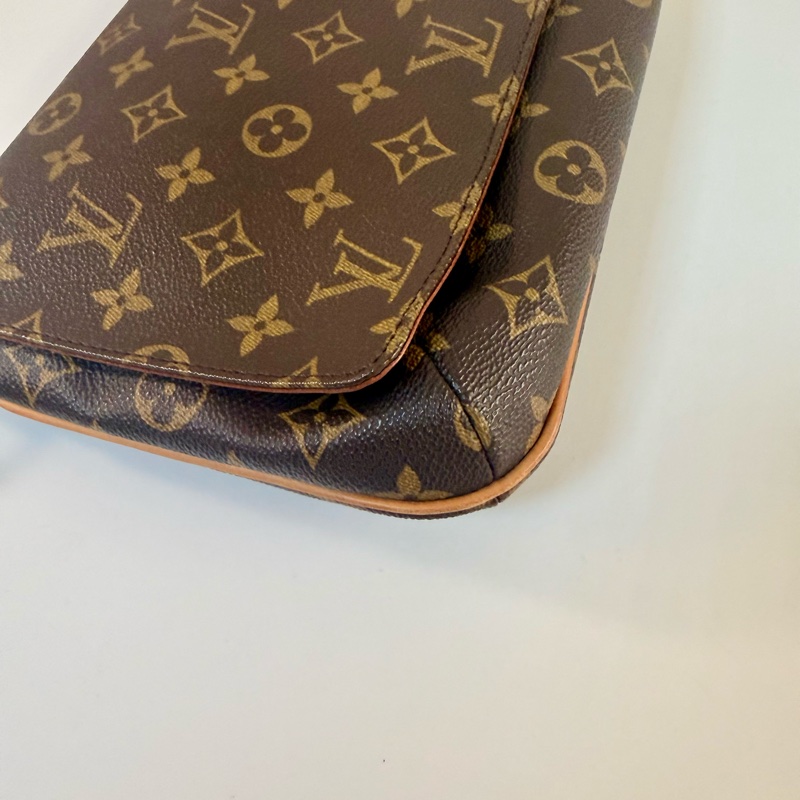 ✔️ LV Louis Vuitton 路易威登 MonogramM51257 橫式王菲包/肩背包-8