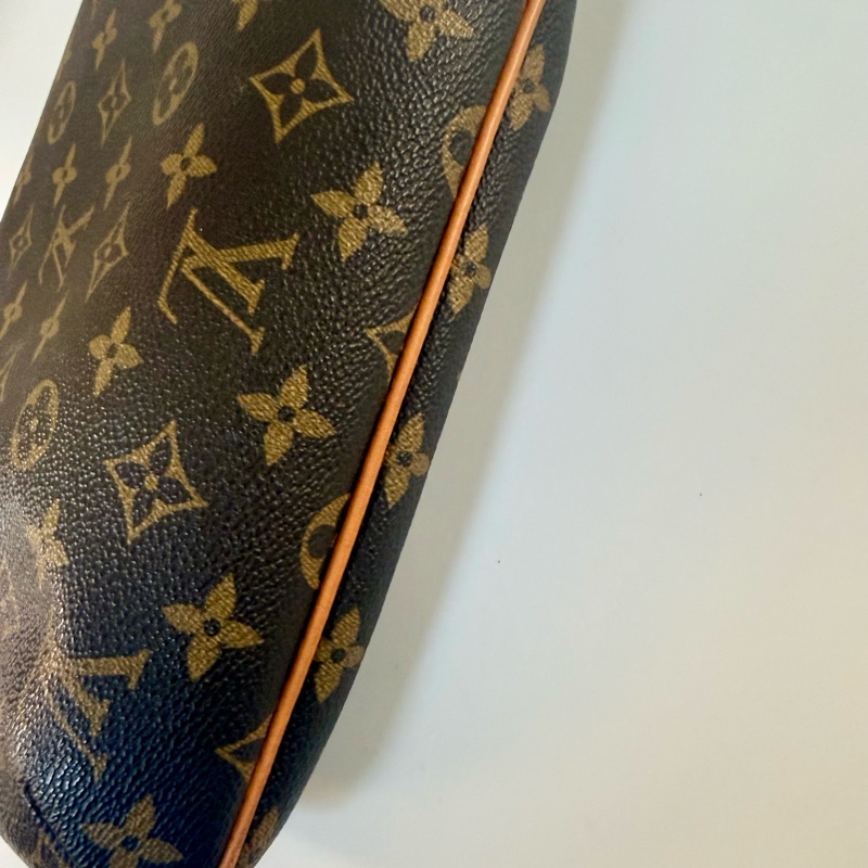 ✔️ LV Louis Vuitton 路易威登 MonogramM51257 橫式王菲包/肩背包-11