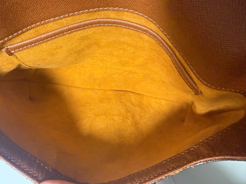 ✔️ LV Louis Vuitton 路易威登 MonogramM51257 橫式王菲包/肩背包-22