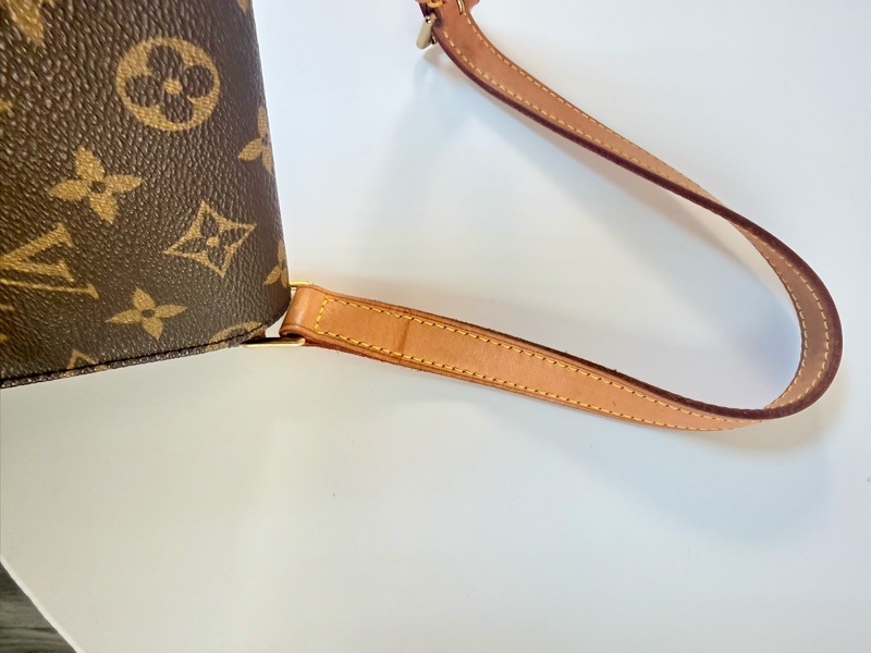 ✔️ LV Louis Vuitton 路易威登 MonogramM51257 橫式王菲包/肩背包-33