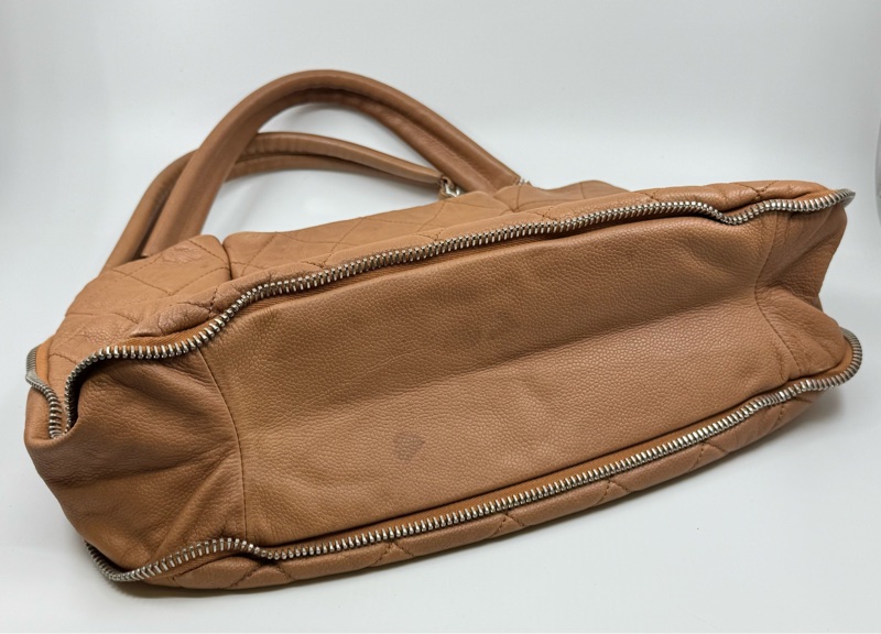 CHANEL 啡色 牛皮 銀鏈 方型側孭-5