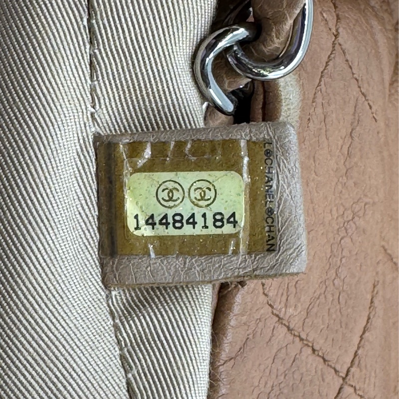 CHANEL 啡色 牛皮 銀鏈 方型側孭-23