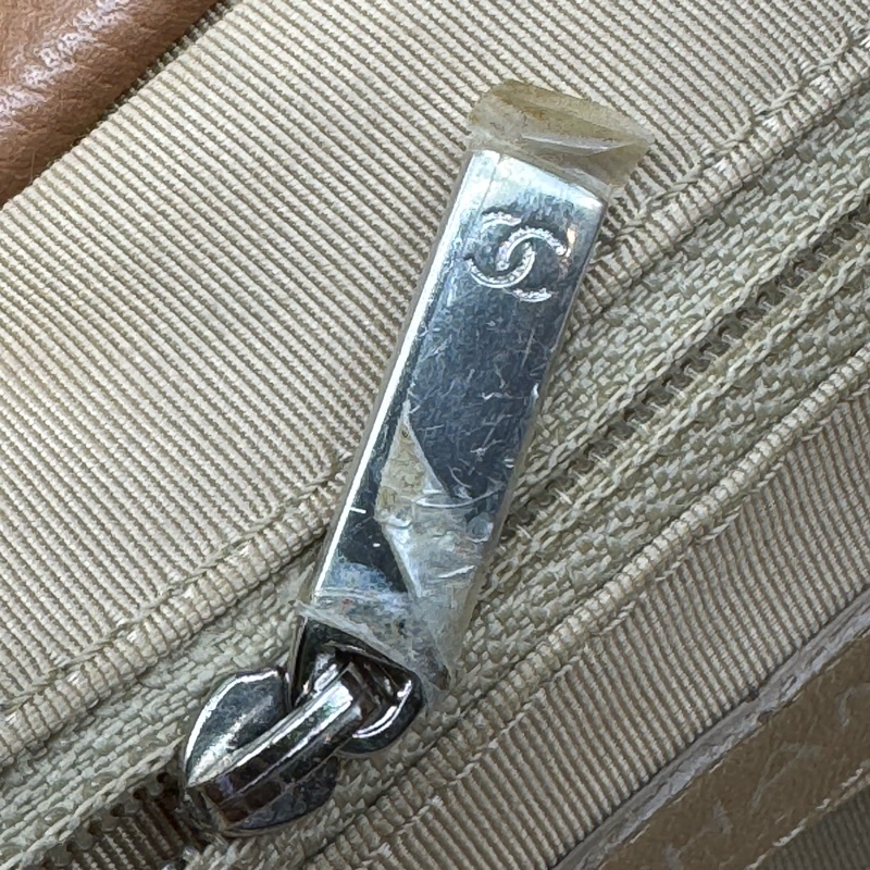 CHANEL 啡色 牛皮 銀鏈 方型側孭-24