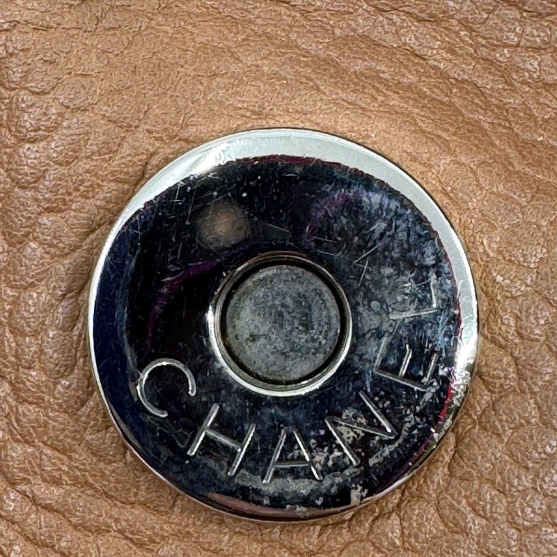 CHANEL 啡色 牛皮 銀鏈 方型側孭-26