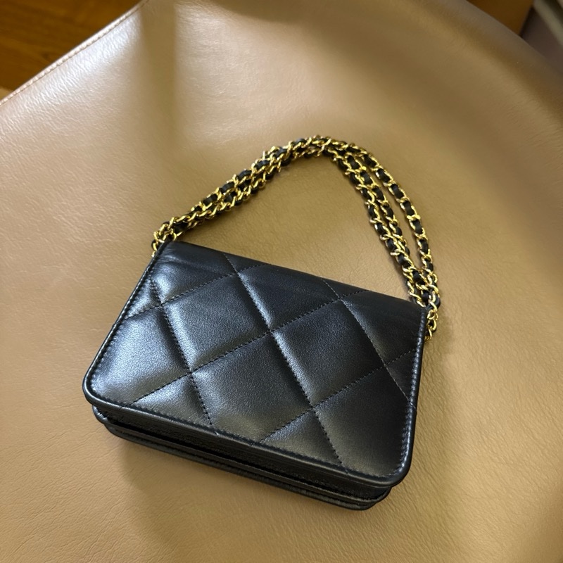 Chanel 牛皮晚宴包-6