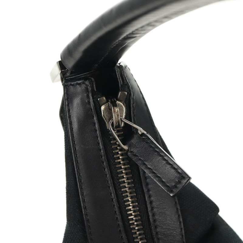 【日本直送】GUCCI GG帆布肩背包 黑色 001 4298 正品 150737V-8