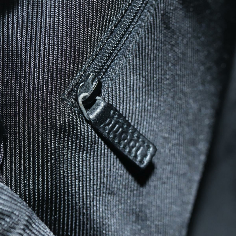 【日本直送】GUCCI GG帆布肩背包 黑色 001 4298 正品 150737V-25