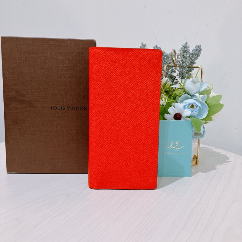 TK1878 Louis Vuitton 路易威登橙色長夾M32839 Portofoile Braza Amble Long Wallet Taiga Skin-0