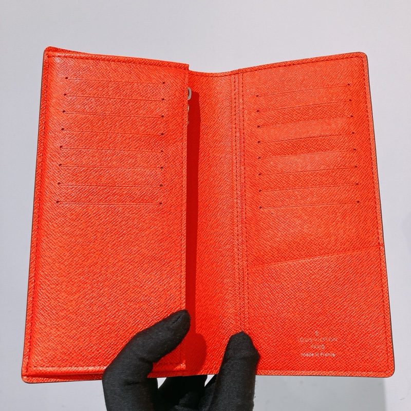 TK1878 Louis Vuitton 路易威登橙色長夾M32839 Portofoile Braza Amble Long Wallet Taiga Skin-10
