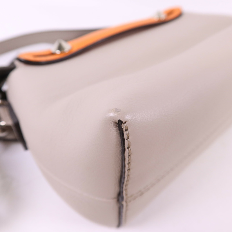 FENDI 牛皮皮革By The Way Mini銀扣手挽肩背兩用袋-15