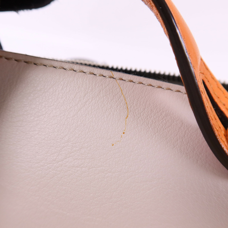 FENDI 牛皮皮革By The Way Mini銀扣手挽肩背兩用袋-16