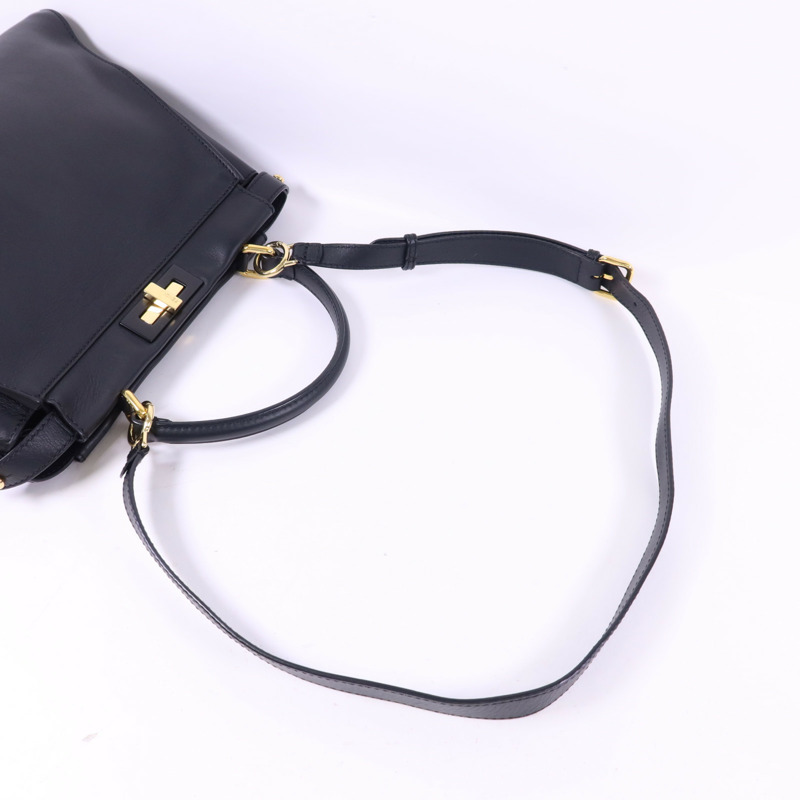 FENDI 牛皮皮革Peekaboo金扣手挽肩背兩用袋-4