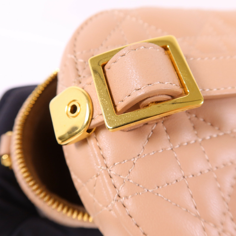 Dior 牛皮皮革Travel Vanity Case金扣手挽肩背兩用袋-9