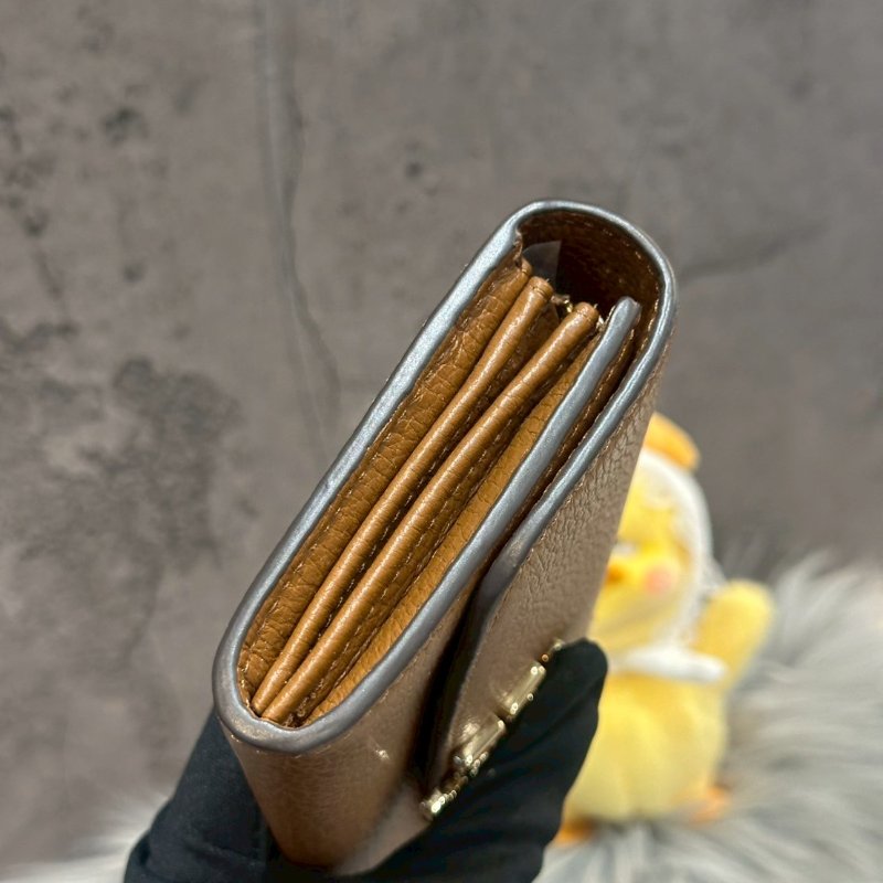 💎Han's house精品服飾💎Tory burch Britten信封鈕扣 長夾-3