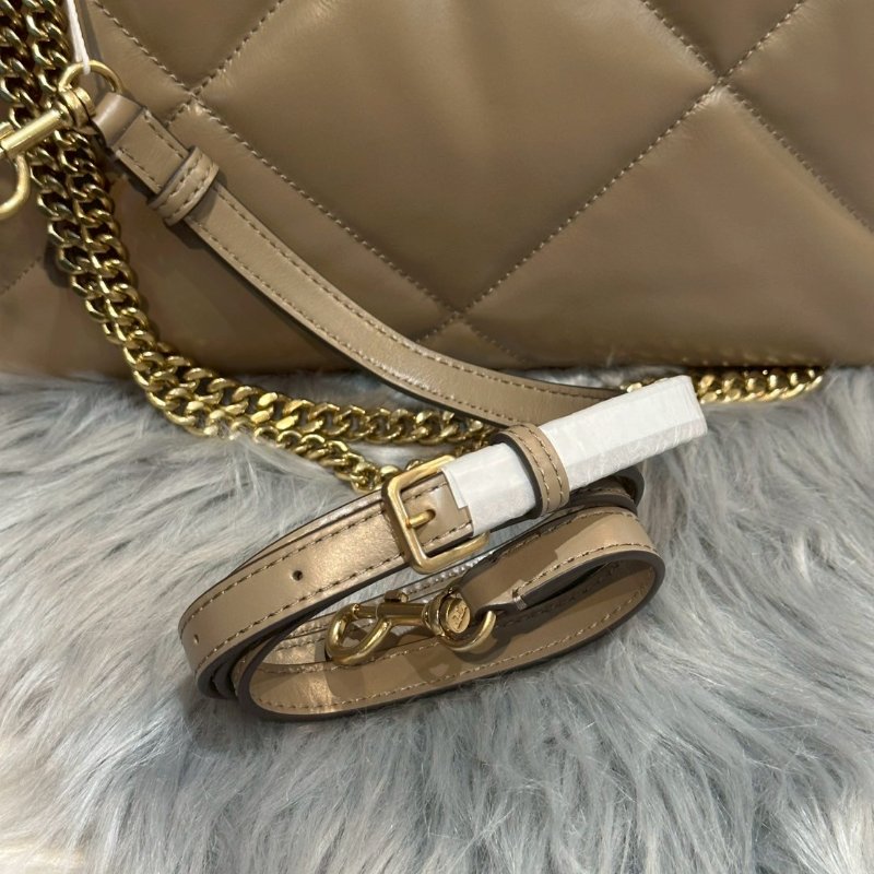 💎Han's house精品服飾💎Tory Burch 奶茶裸色 雲朵包 肩背包 側背包-6