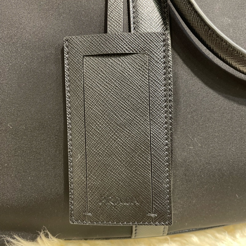 Prada 公事包-11