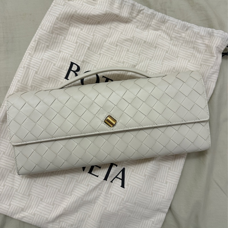 Bottega Veneta Andiamo Clutch BV 手拿包 晚宴包-0