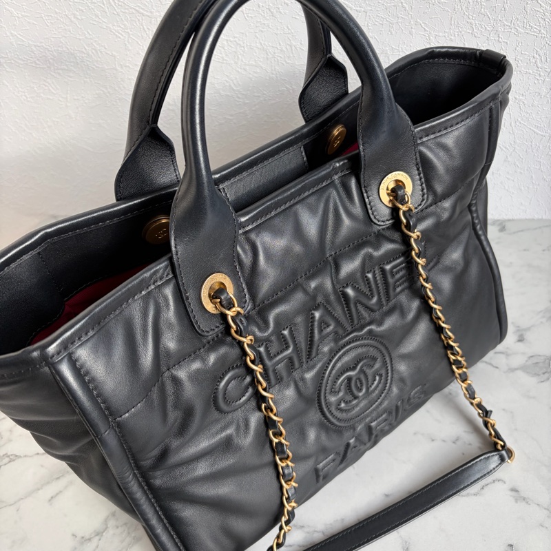 Chanel 黑色皮革沙灘包～～輕量版-9