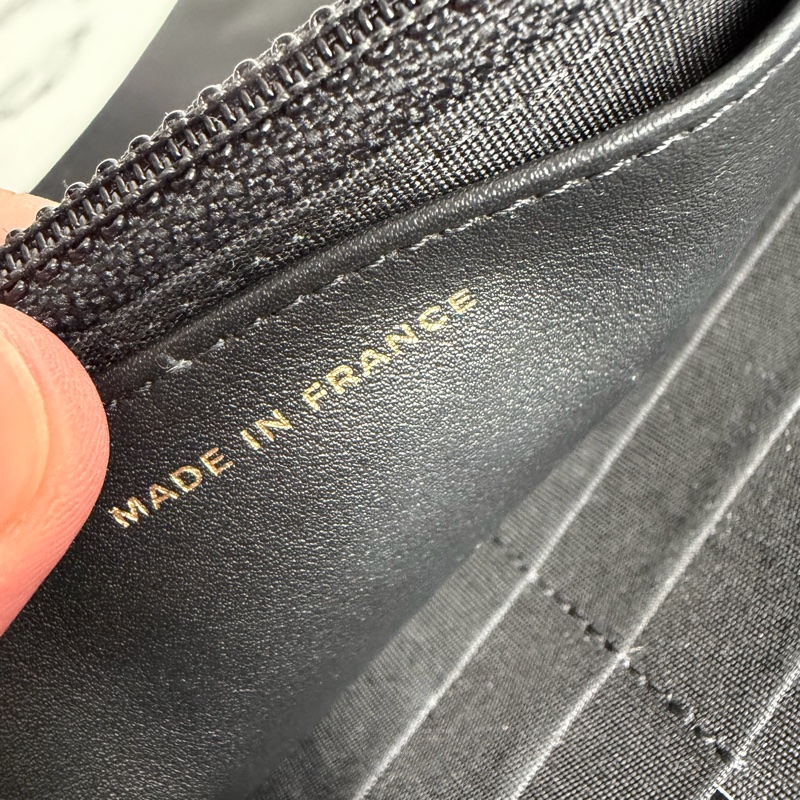 Chanel 黑色荔枝紋金釦boy woc~~-8