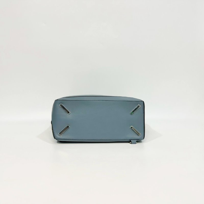 LOEWE霧霾藍羊皮銀扣中號PUZZLE手提側背包32230S20-4