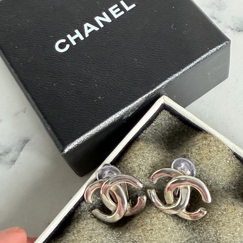 Chanel 銀色雙c夾式耳環～夾式-6
