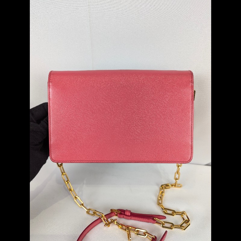 莉亞精品♡PRADA 桃紅金鍊包 二手美包-2