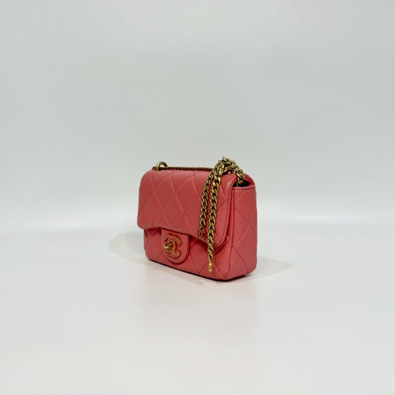 Chanel粉紅色羊皮琺瑯釦Mini Flap下蓋鏈包AS3113-2