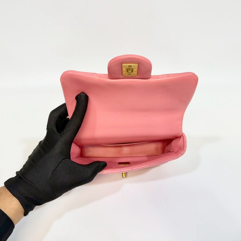 Chanel粉紅色羊皮琺瑯釦Mini Flap下蓋鏈包AS3113-4