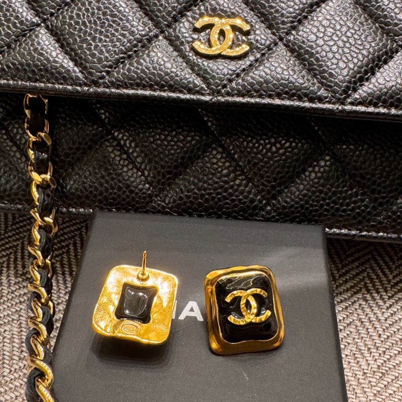 香奈兒23c復古方塊耳環-6