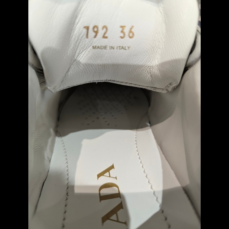 莉亞精品♡PRADA 全皮麂皮拼接休閒鞋 尺碼36 二手美品-7