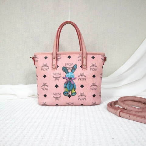 MCM Rabbit Visetos 粉色托特包 可拆卸肩帶