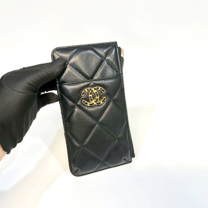 CHANEL皮夾黑羊皮19系列一字拉鍊卡夾包AP1182-8