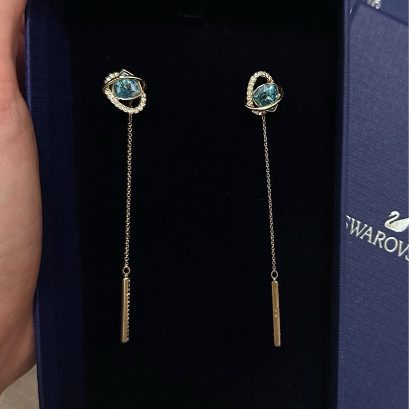 施華洛世奇SWAROVSKI 藍寶石垂釣耳環-7