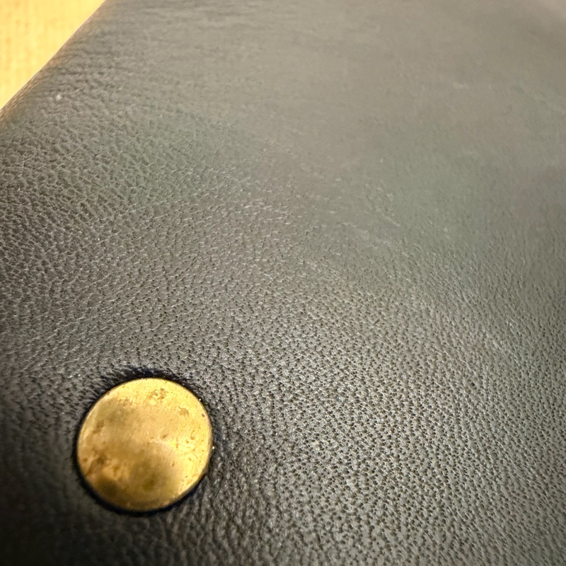 🍒GUCCI 黑色皮革拉鍊零錢包 2F251118-1-16