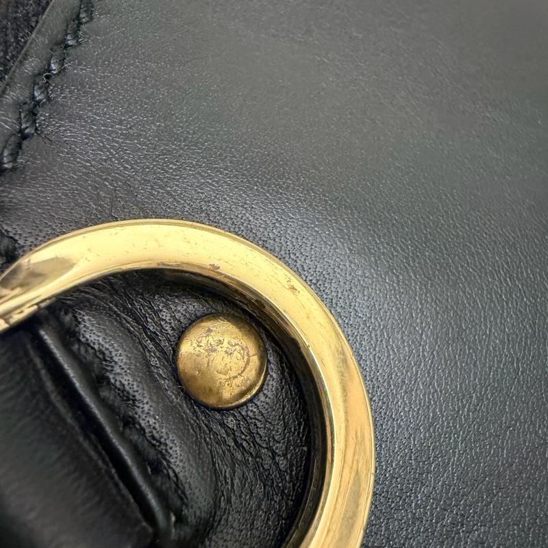 🍒GUCCI 黑色皮革拉鍊零錢包 2F251118-1-18