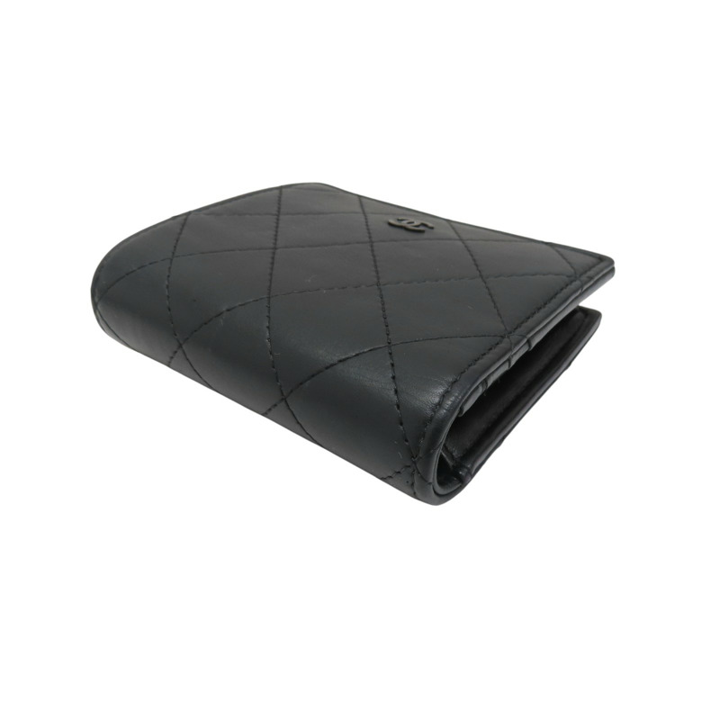 黑色 小牛皮 菱格紋 SO BLACK 三折短夾【CHANEL 香奈兒】 AP3817-2