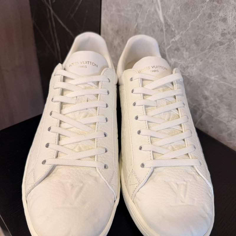 Louis Vuitton – Luxembourg Trainer 全白壓紋小白鞋 全新 全配(僅試穿) 男鞋-6