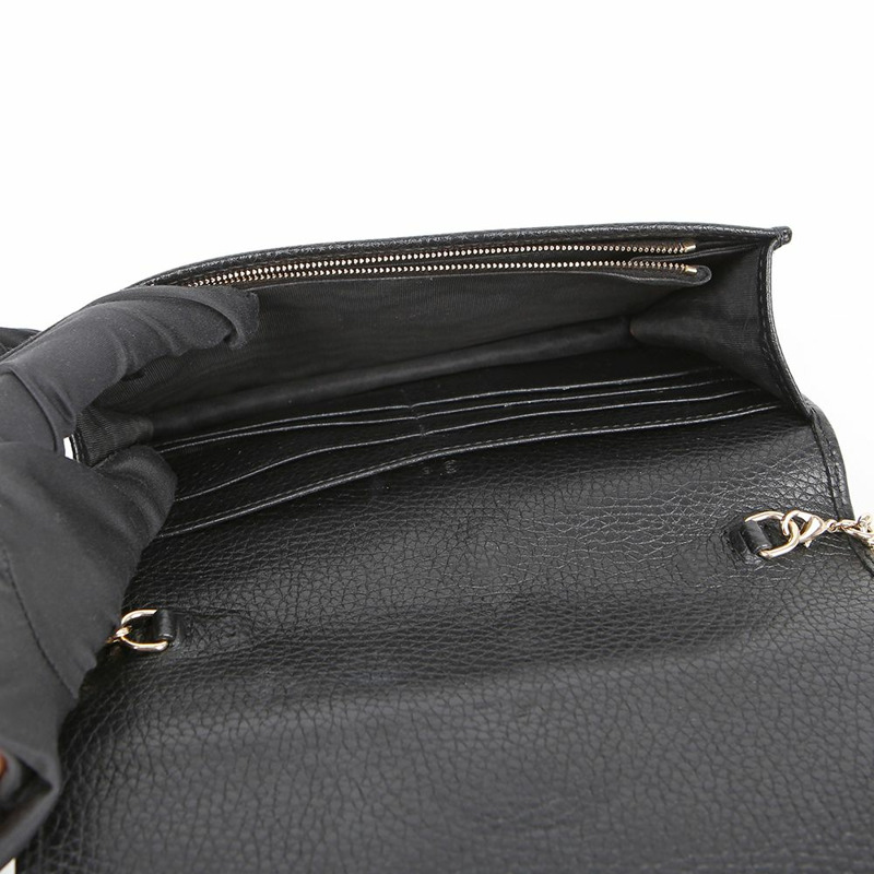 GUCCI 互扣式 Soho 鏈條單肩斜背包 598211-10