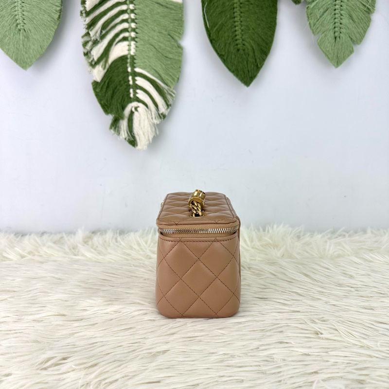 CHANEL 22k 奶茶色羊皮金柱長盒子 晶片款 全套有單-2