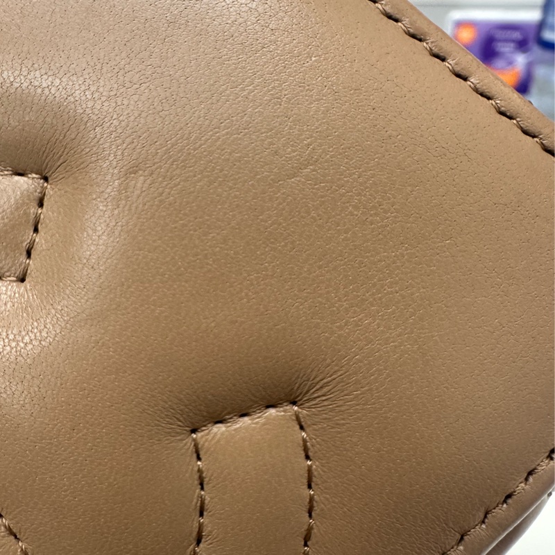 CHANEL 22k 奶茶色羊皮金柱長盒子 晶片款 全套有單-7