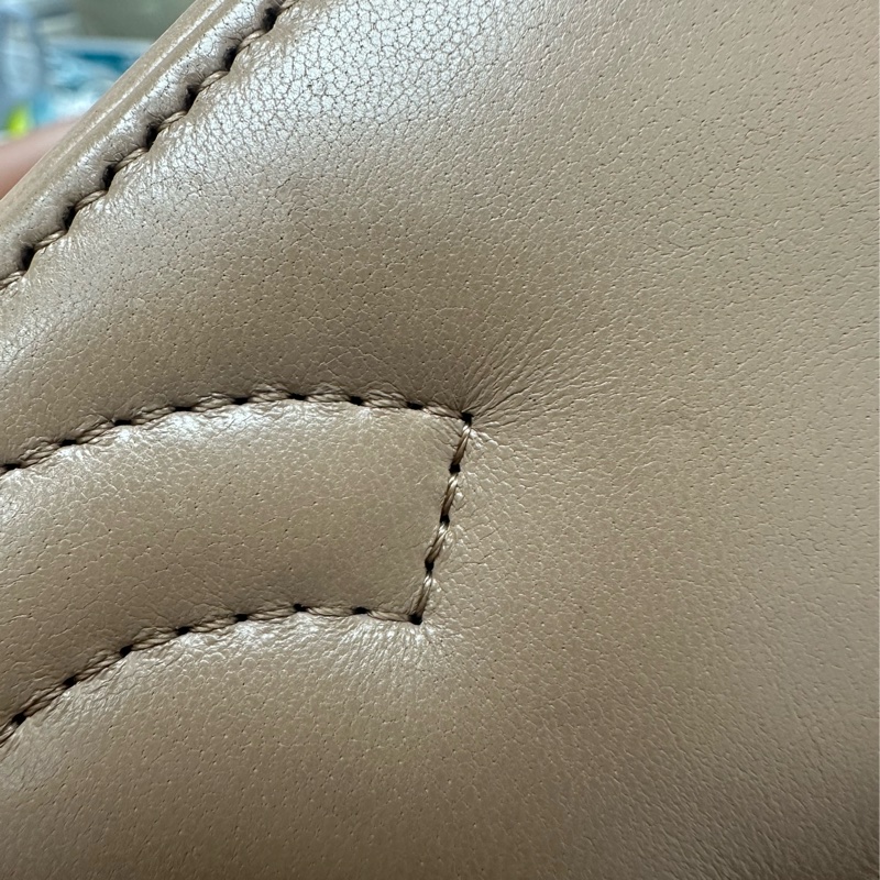 CHANEL 22k 奶茶色羊皮金柱長盒子 晶片款 全套有單-8