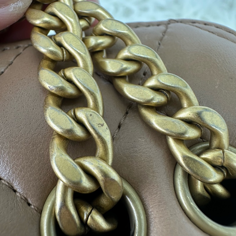 CHANEL 22k 奶茶色羊皮金柱長盒子 晶片款 全套有單-16