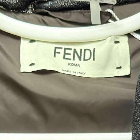 FENDI羽絨背心外套-4