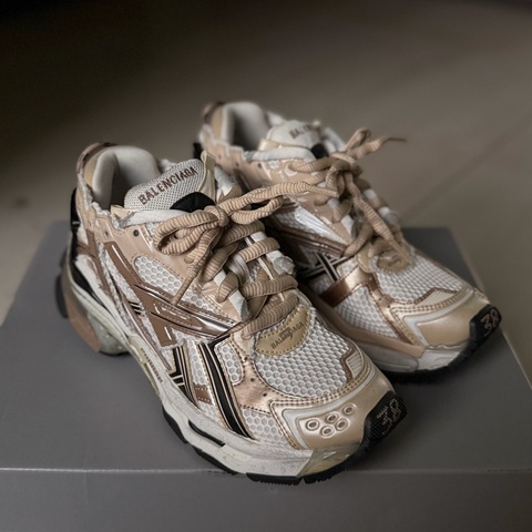 Balenciaga巴黎世家RUNNER/尺寸38