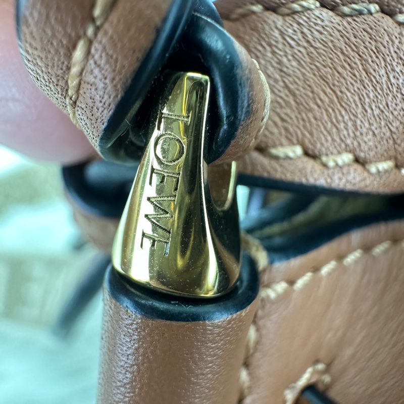 LOEWE Mini Gate 焦糖色馬鞍包 斜肩包-17