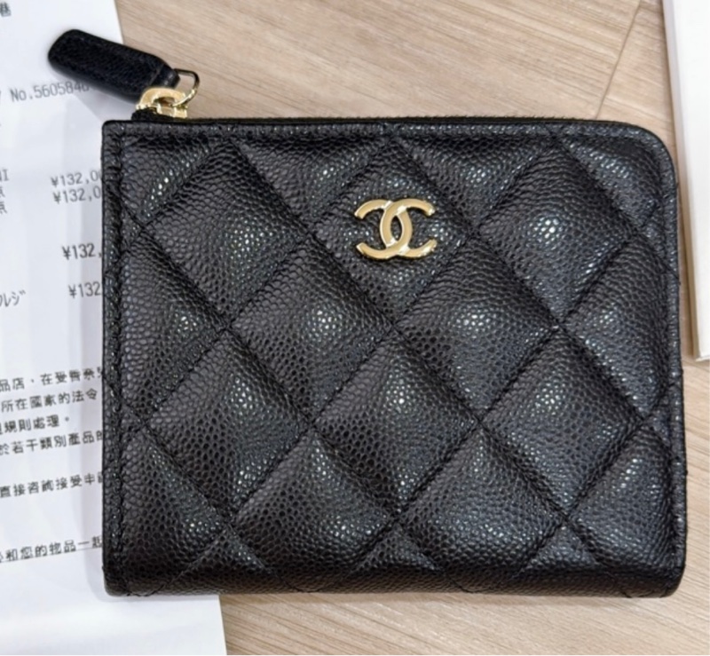 爆款稀有✨晶片款Chanel黑金荔枝L拉鏈短夾💕-0